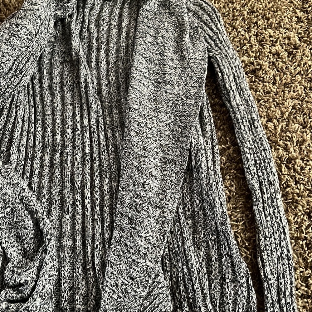 Express Cardigan - Picture 3 of 4